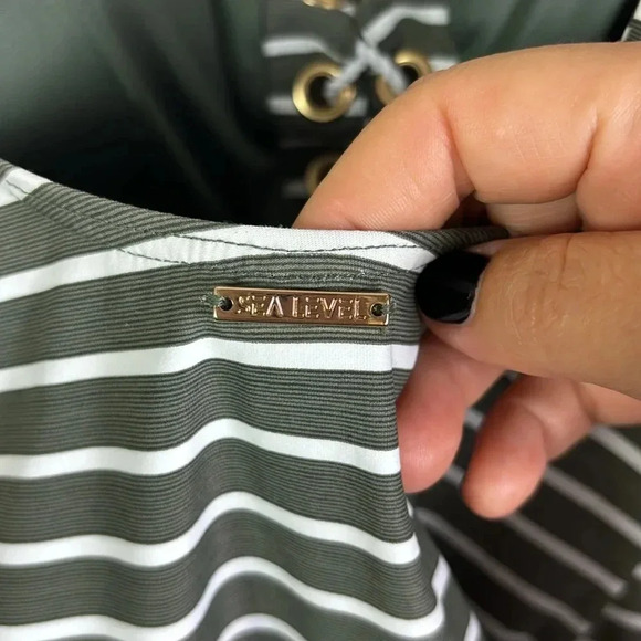 Sea Level Chamarel Lace Up Bralette One Piece Swimsuit SZ US 6 olive green - Picture 5 of 14